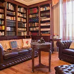 Chateau De La Richerie - Proche Puy Du Fou Hotel 2*