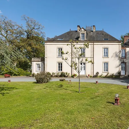 Hotel Château De La Richerie - Proche Puy Du Fou 2*