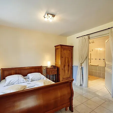 Hotel Chateau De La Richerie Beaurepaire (Vendee)