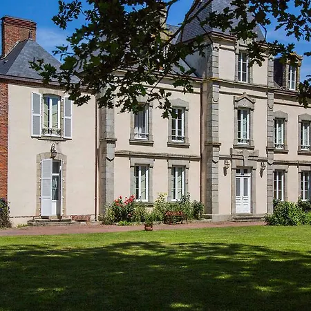 Hotel Chateau De La Richerie Beaurepaire (Vendee)