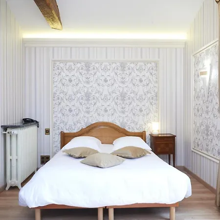 Chateau De La Richerie - Proche Puy Du Fou