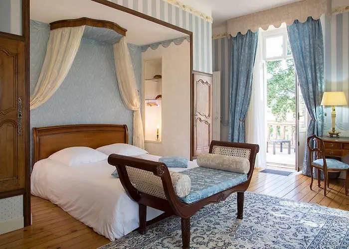 Chateau De La Richerie - Proche Puy Du Fou Beaurepaire (Vendee)